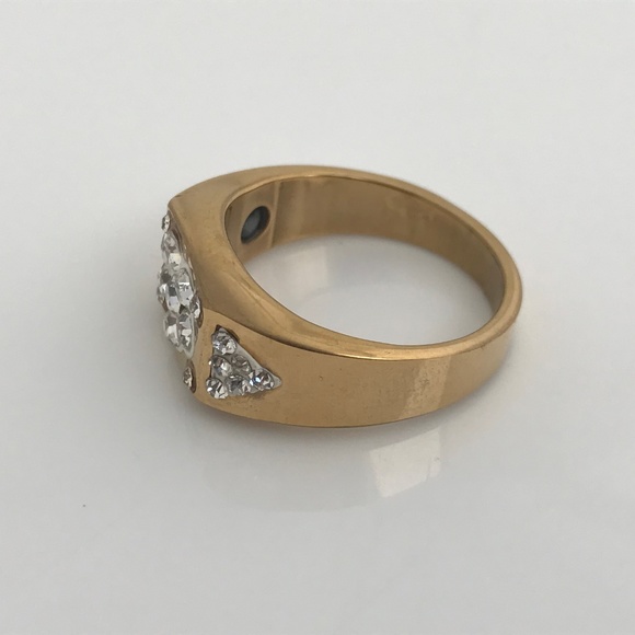 Men Ring Gold Tone Crystal Accents Fashion Jewelry - Picture 3 of 8